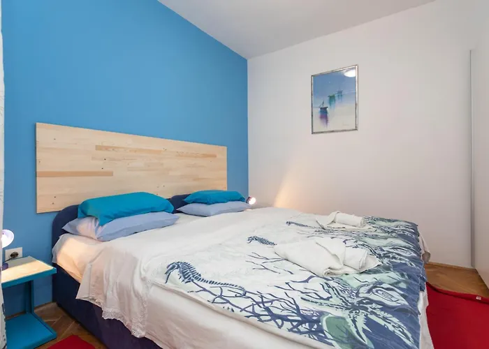 Apartment With Parking Space Baska, Krk - 22413 *