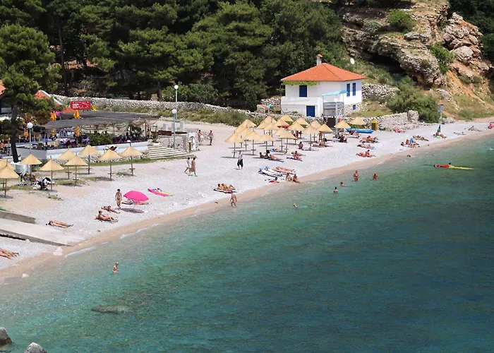 With Parking Space Baska, Krk - 22413 Baska (Krk)
