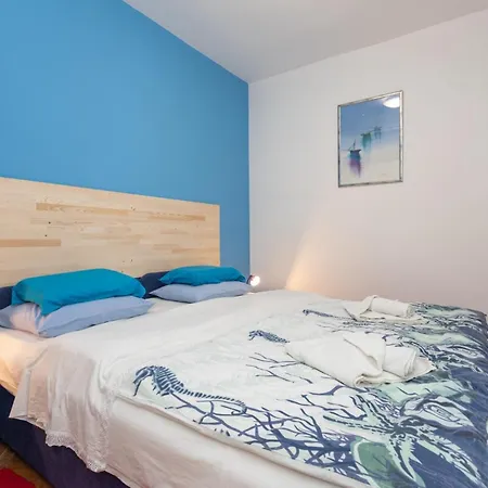 Διαμέρισμα With Parking Space Baska, Krk - 22413 *